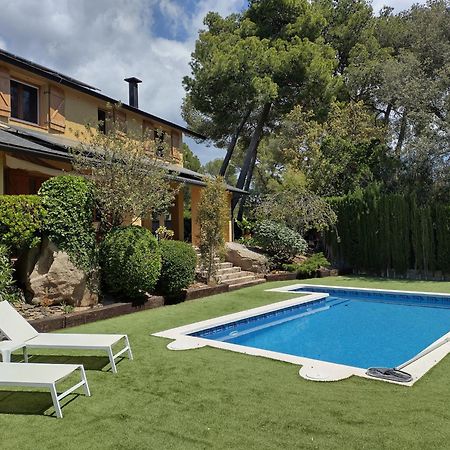 Villa Casa Feliz Sant Cebrià de Vallalta Exterior foto